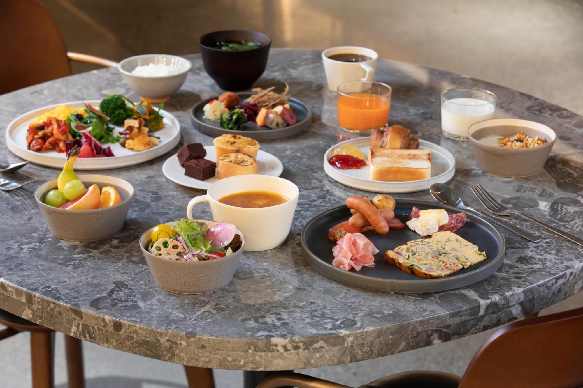 Good Nature Hotel Kyoto Ngoại thất bức ảnh A breakfast buffet at a hotel