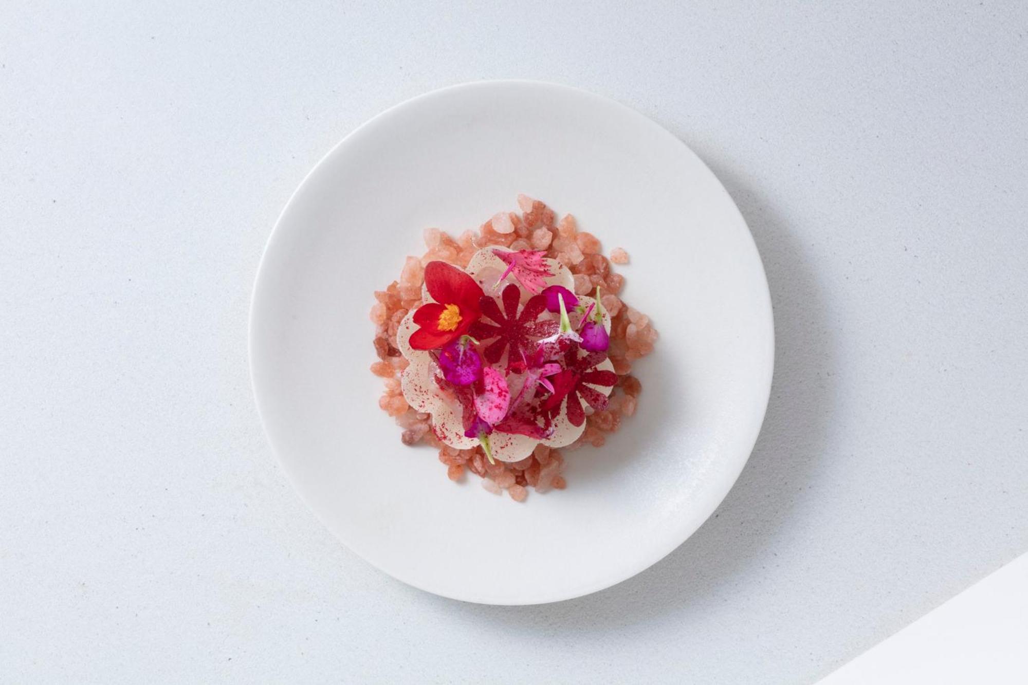 Good Nature Hotel Kyoto Ngoại thất bức ảnh A dish by Heston Blumenthal